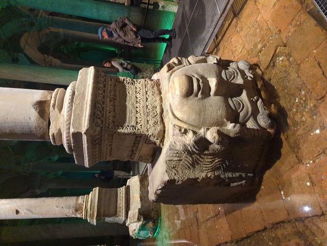 Gorgon's head